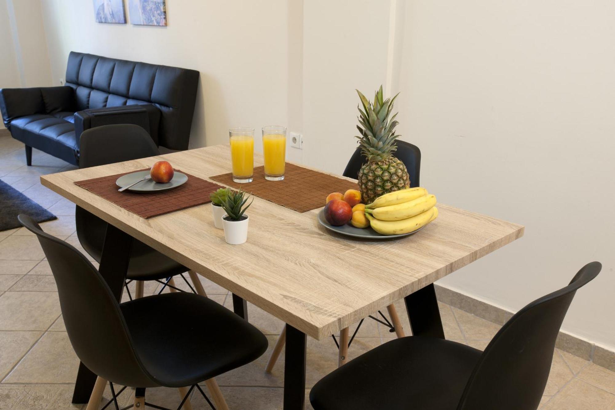 Comfortable Apartment At The Foot Of The Odeon Of Herodes Atticus 雅典 外观 照片