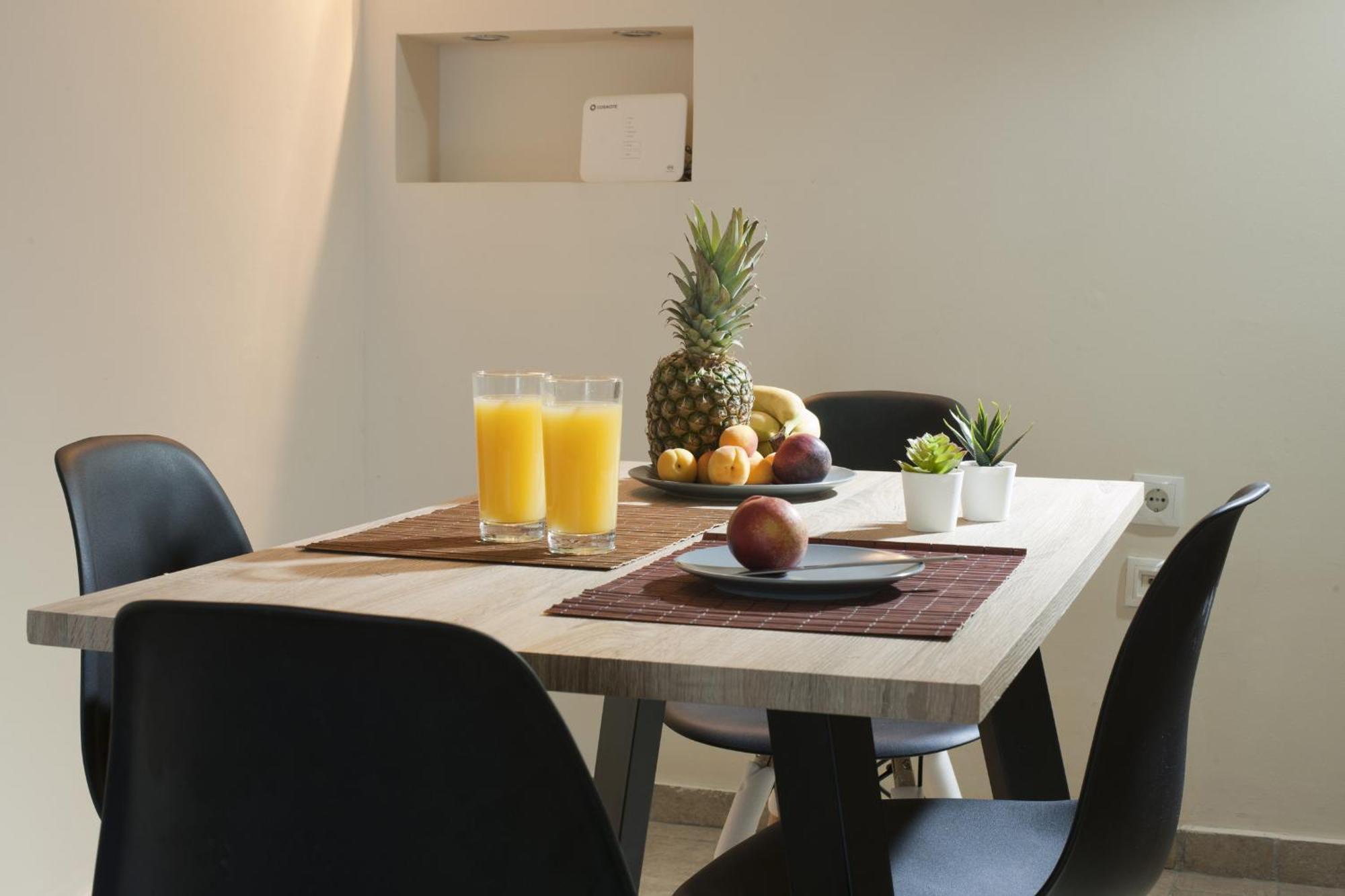Comfortable Apartment At The Foot Of The Odeon Of Herodes Atticus 雅典 外观 照片