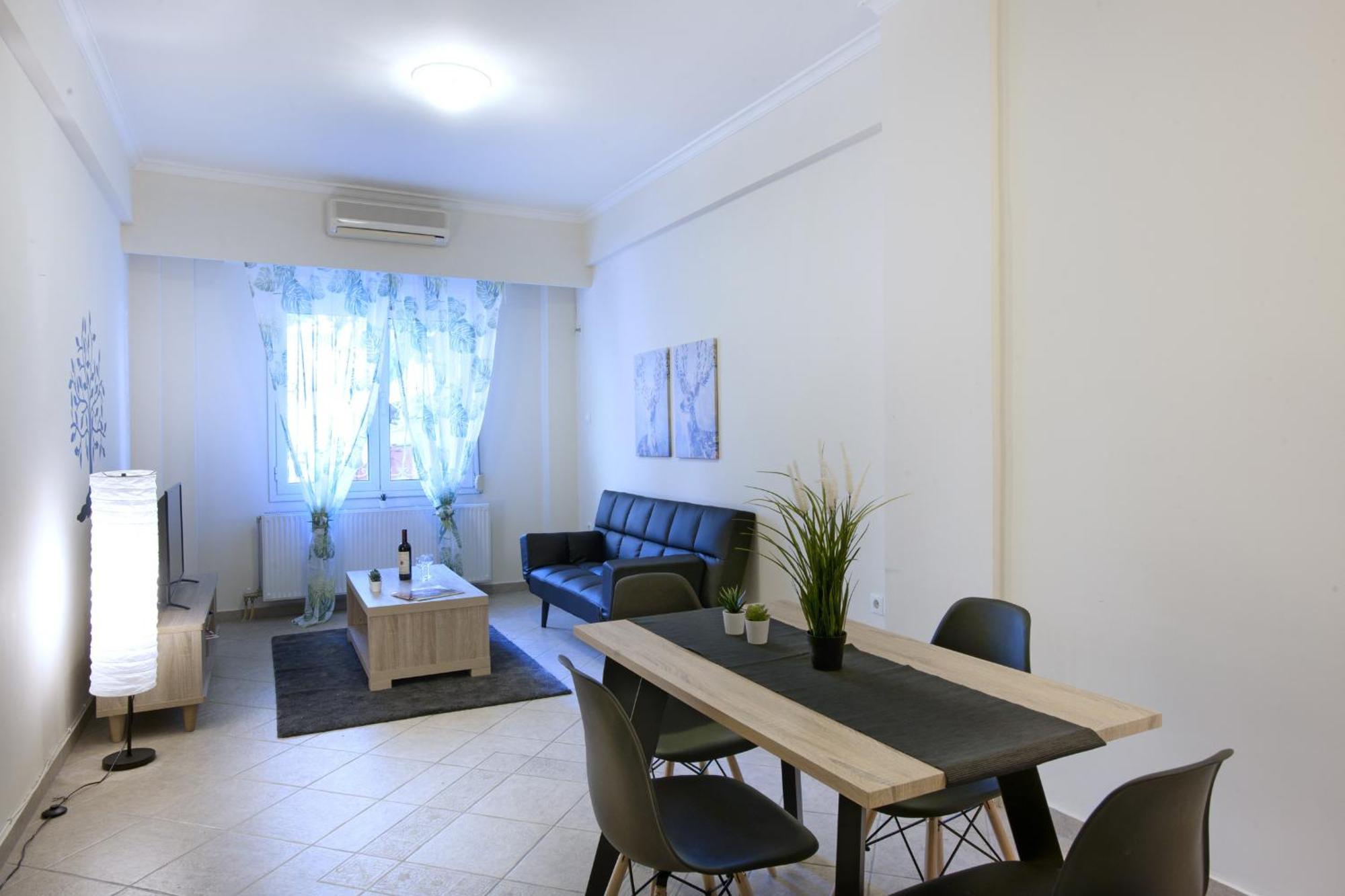 Comfortable Apartment At The Foot Of The Odeon Of Herodes Atticus 雅典 外观 照片